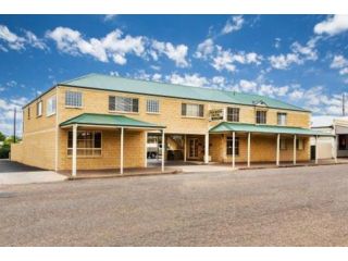 Soldiers Motel Hotel, Mudgee - 2