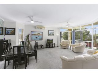 Solitaire 1 - Sawtell, NSW Apartment, Sawtell - 2