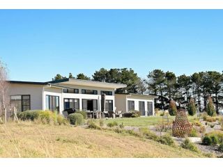 Somerton Ridge: Luxury modern house stunning bath Guest house, Joadja Creek - 5