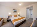 Quality Resort Sorrento Beach Hotel, Perth - thumb 3