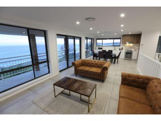 South Pacific 67 Penthouse Apartment, Ulladulla - 1