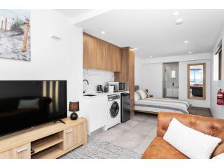 South Pacific 67 Studio Apartment, Ulladulla - 4
