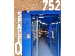 Space Q Capsule Hotel Hostel, Sydney - 3