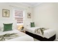 Spacious 2-Bed Apartment in the heart of Manly Apartment, Sydney - thumb 3