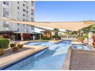 Forty at Urban Quarter Apartment, Townsville - 2