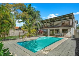 Spacious 5-Bed Getaway Home with Pool Guest house, New South Wales - 2