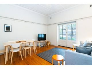 Spacious Art Deco apartment in Darlinghurst Apartment, Sydney - 2