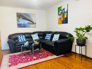Quiet family Townhouse in Wollongong CBD Guest house, Wollongong - 2