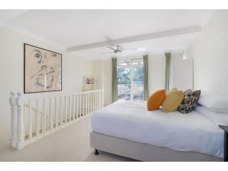 Spacious Victorian With Harbour View Terrace Guest house, Sydney - 5