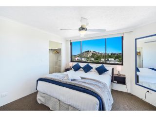 Spindrift on the Beach - Absolute Beachfront Aparthotel, Gold Coast - 3