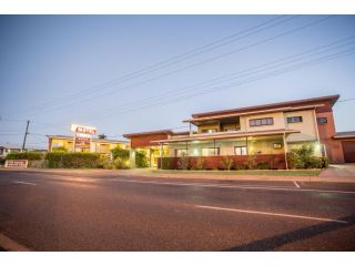 Spinifex Motel and Serviced Apartments Hotel, Mount Isa - 2