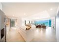 Splendeur Sur La Mer - One Bedroom Apartment, Airlie Beach - thumb 2