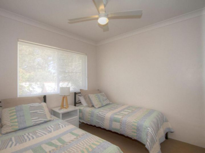 St James 6, Stylish Airconditioned Retreat Apartment, Tuncurry - imaginea 5