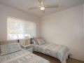 St James 6, Stylish Airconditioned Retreat Apartment, Tuncurry - thumb 5