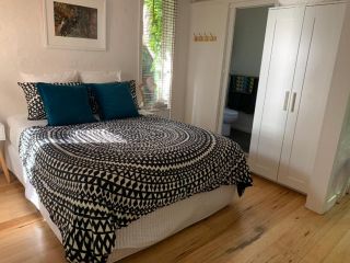 Garden Cottage St Kilda Apartment, Melbourne - 1