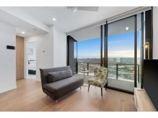 Stay Next to the Casino Brand New One Bedroom Residence with Views! Apartment, Gold Coast - 5