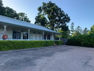 Yungaburra Park Motel Hotel, Yungaburra - 2