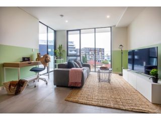 KULA Parramatta Free parking Apartment, Sydney - 1