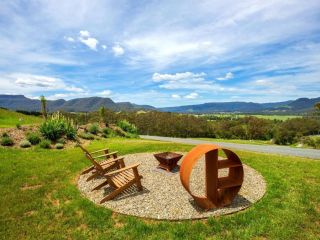 Stella at Kangaroo Valley - Perfect Views - Fire Pit Guest house, Barrengarry - 2
