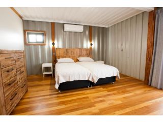 Stirling Estate Chalets Villa, Western Australia - 1