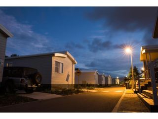 NRMA Stockton Beach Holiday Park Accomodation, New South Wales - 2