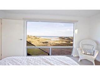 Stones Throw - 26 River View Drive Guest house, Normanville - 2