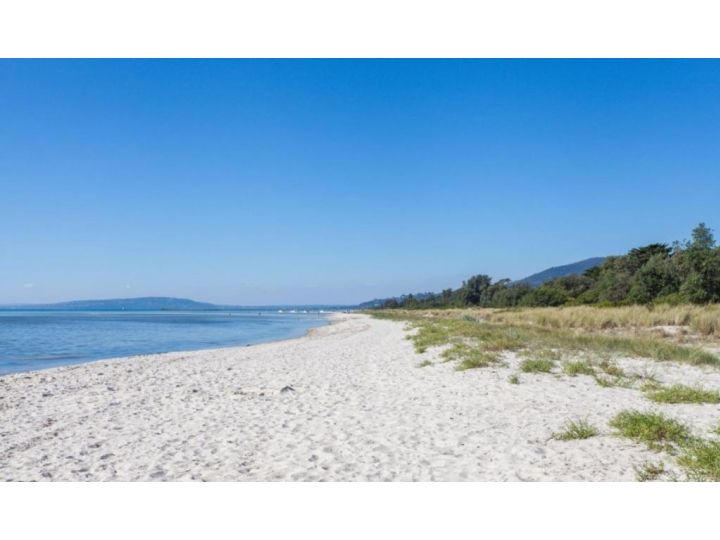 Stroll To The Beach From Shoreline Cottage Guest house, Rosebud - imaginea 15