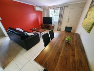 Stroll to the City Center in Minutes Apartment, Toowoomba - 2