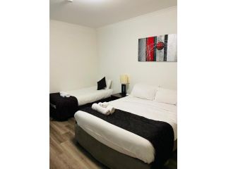 studio 105 Gouger city apartment with parking Apartment, Adelaide - 2