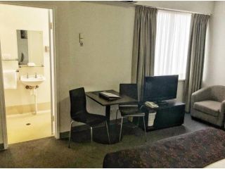 studio 105 Gouger city apartment with parking Apartment, Adelaide - 5