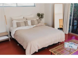 S T U D I O 22 Peaceful Retreat with Garden Views Apartment, Port Lincoln - 1