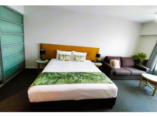 Darwin Harbour Suite Hotel, Darwin - 1