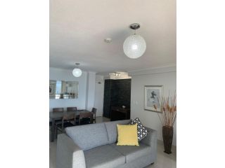 Stunning 2 bedroom Ocean View Apartment Apartment, Gold Coast - 2