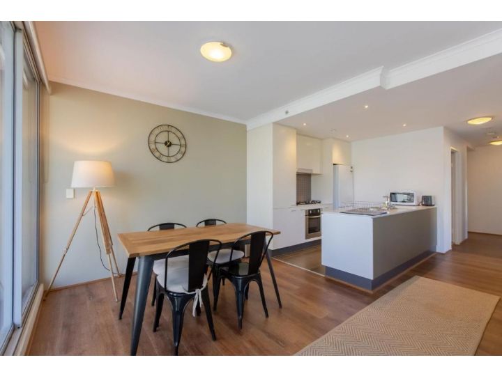 Stunning 2BR Apartment In Central Location - Fast WIFI & Pool Apartment, Sydney - imaginea 4