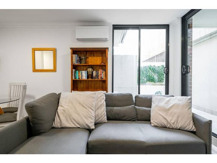 Cosmopolitan Apartment, CROWS NEST Guest house, Sydney - imaginea 8