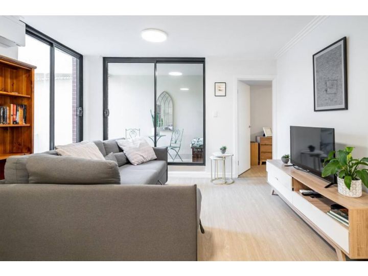 Cosmopolitan Apartment, CROWS NEST Guest house, Sydney - imaginea 4