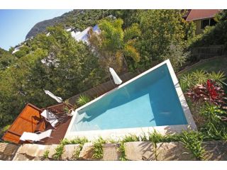 Stunning Home with Spectacular Views Guest house, Coolum Beach - 4