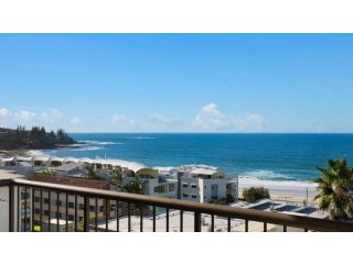 Unit 13 Oceanic, Kings Beach Guest house, Caloundra - 4