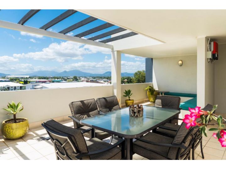 Stunning Penthouse at Mcleod Street Apartment, Cairns - imaginea 15
