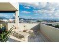 Stunning Penthouse at Mcleod Street Apartment, Cairns - thumb 9