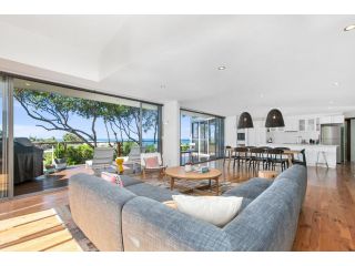 Stunning Seaviews, Sunshine Beach Guest house, Sunshine Beach - 1