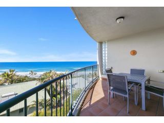 Stunning top floor Sunshine Beach Getaway! Unit 7 Vista Pacific 12 Bryan Street Apartment, Sunshine Beach - 4
