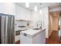 Surry Hills Townhouse, stylish & modern, close to station & city Guest house, Sydney - thumb 8