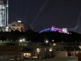 Inner City Harbour Views With Parking Apartment, Sydney - 1