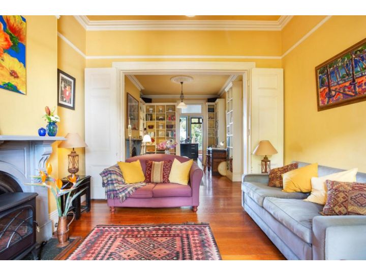 Stunning Victorian Home with Balconies, City Views Guest house, Sydney - imaginea 2
