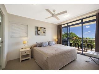 Stunning views great location Sunshine Beach! - Unit 1 Vista Pacific 12 Bryan Street Apartment, Sunshine Beach - 3
