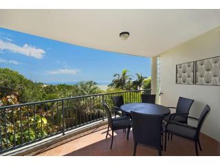 Stunning views great location Sunshine Beach! - Unit 1 Vista Pacific 12 Bryan Street Apartment, Sunshine Beach - 2