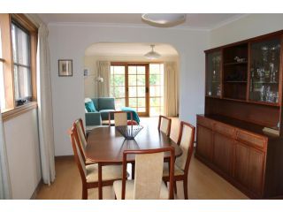 Stylish 2 Bedroom Unit Apartment, Ocean Grove - 3