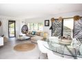 STYLISH & NEW leafy family home-walk to beach - South Golden Beach-North Byron Guest house, New South Wales - thumb 6
