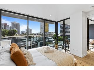 Stylish and Modern Oracle 2 Bedroom Apartment Apartment, Gold Coast - 3